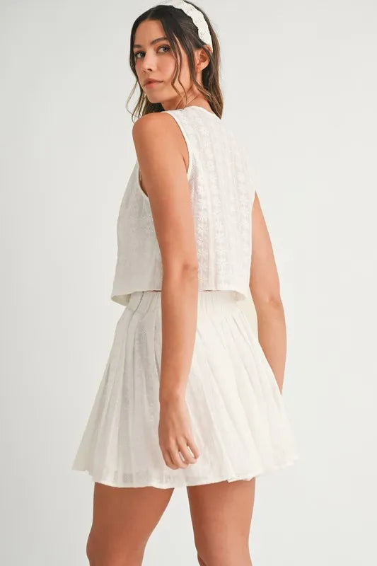 Eyelet Lace Top And Mini Skirt Set – outfit idea for women | Ro + Ivy