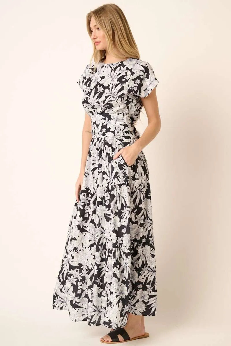 Tropical Print Top And Skirt Set – outfit idea for women | Ro + Ivy