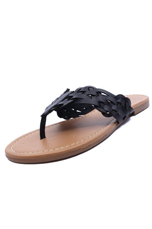 Black Woven Flip-Flop Sandal Trendy Flip-flops Outfit Idea for Women | Ro + Ivy