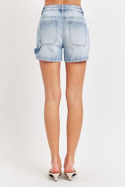 Full Size High Rise Denim Shorts Trendy Shorts Outfit Idea for Women | Ro + Ivy
