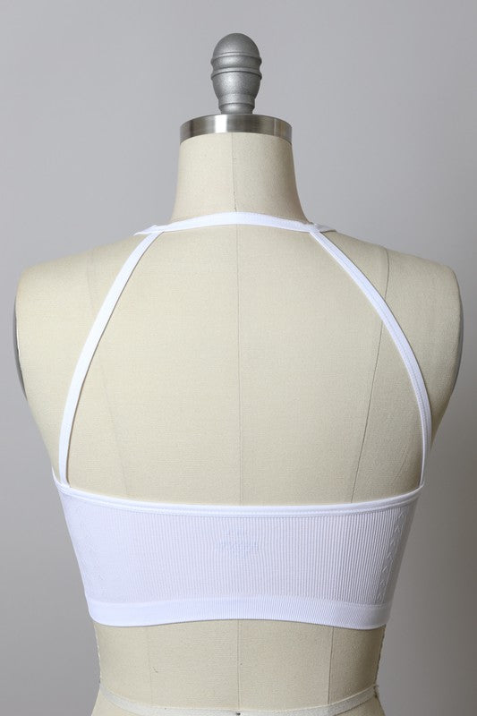 Seamless Longline Pullover Bralette Trendy Bralettes Outfit Idea for Women | Ro + Ivy
