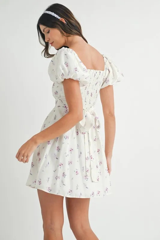 Floral Print Puff Sleeve Mini Dress – outfit idea for women | Ro + Ivy