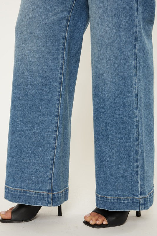 Plus High Rise Tall Trouser Wide Leg Jeans – outfit idea for women | Ro + Ivy