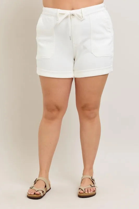 High Waist Cuff Denim Shorts – outfit idea for women | Ro + Ivy