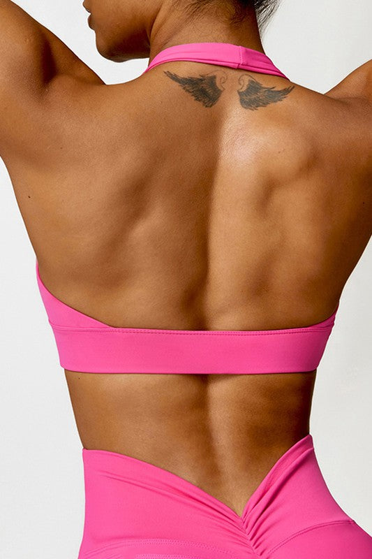 Quick-Drying Halter Yoga Sports Bra Trendy Sports Bras Outfit Idea for Women | Ro + Ivy