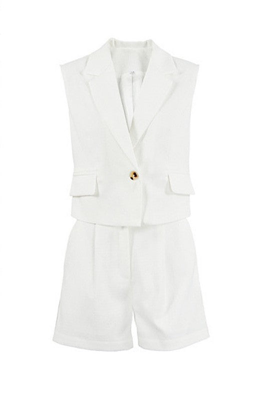 Sleeveless Blazer High Rise Short Outfit Set – outfit idea for women | Ro + Ivy