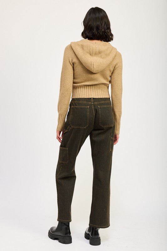 Ribbed Cropped Zip-Up Sweater – outfit idea for women | Ro + Ivy