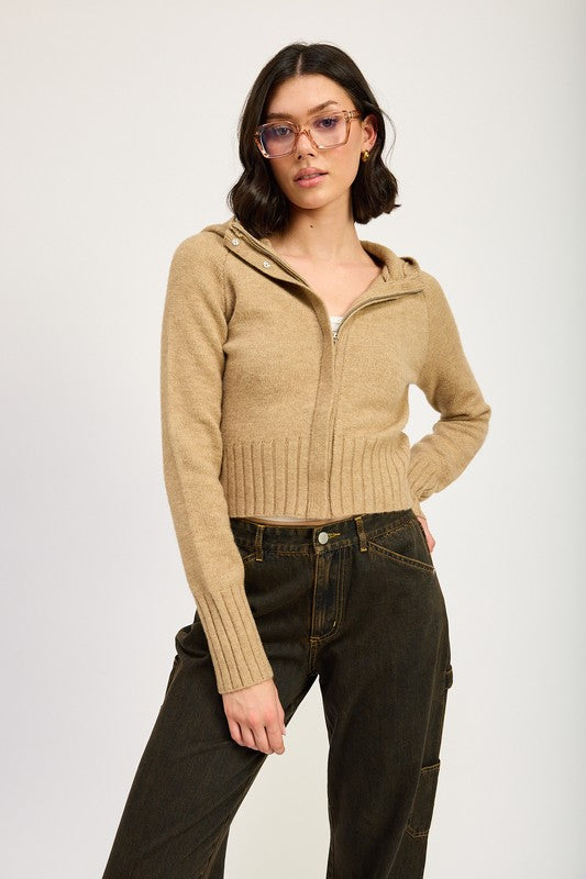 Ribbed Cropped Zip-Up Sweater – TAN outfit idea for women | Ro + Ivy