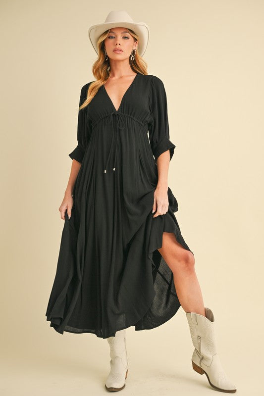 Geela Maxi Dress – outfit idea for women | Ro + Ivy