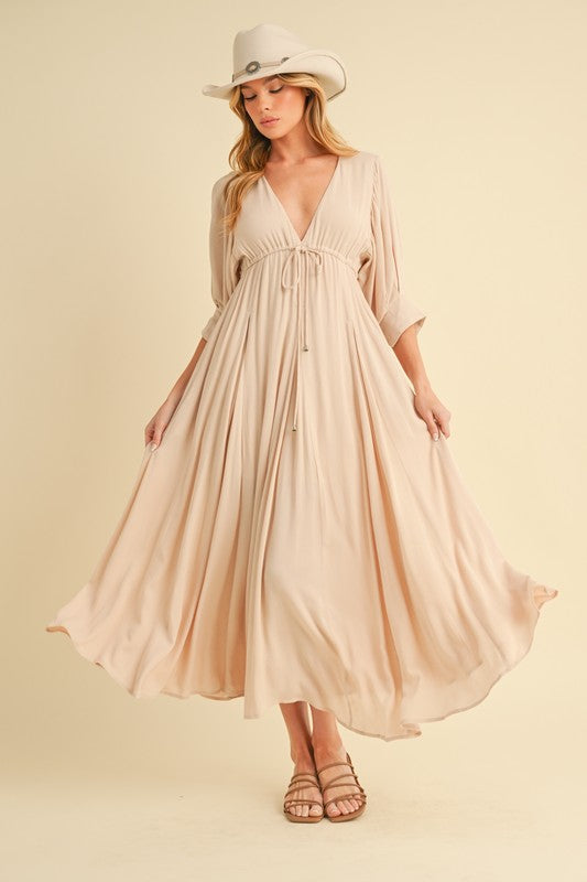 Geela Maxi Dress – outfit idea for women | Ro + Ivy