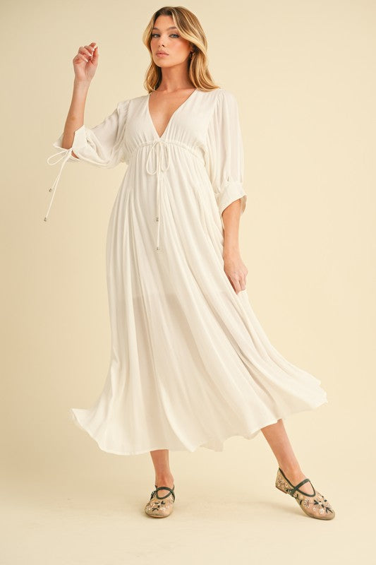 Geela Maxi Dress – outfit idea for women | Ro + Ivy