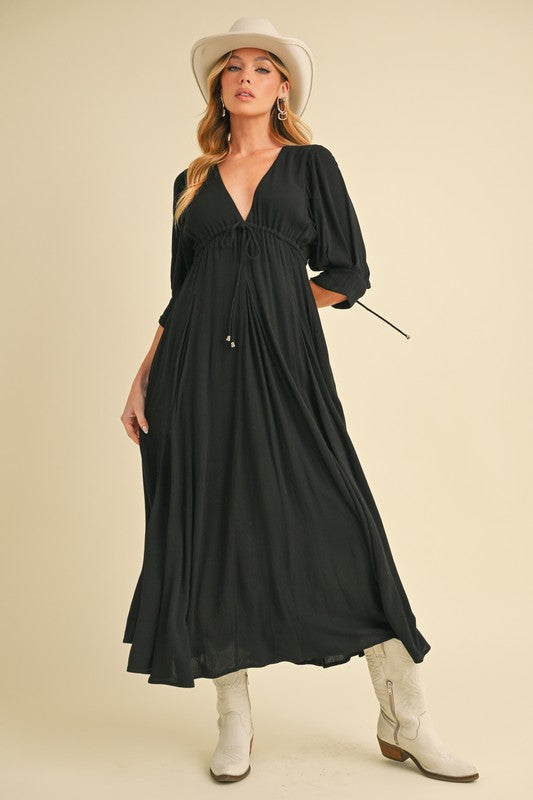 Geela Maxi Dress – outfit idea for women | Ro + Ivy