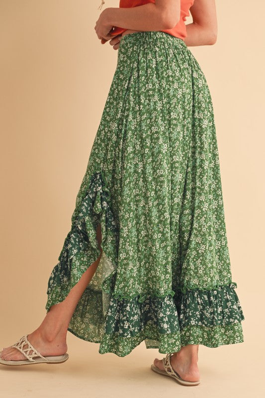 Sachi Ruffle Skirt – outfit idea for women | Ro + Ivy