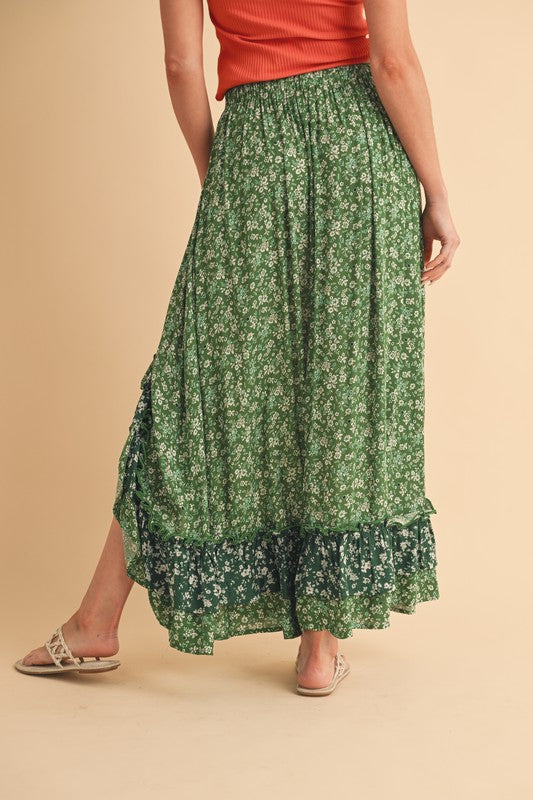 Sachi Ruffle Skirt – outfit idea for women | Ro + Ivy