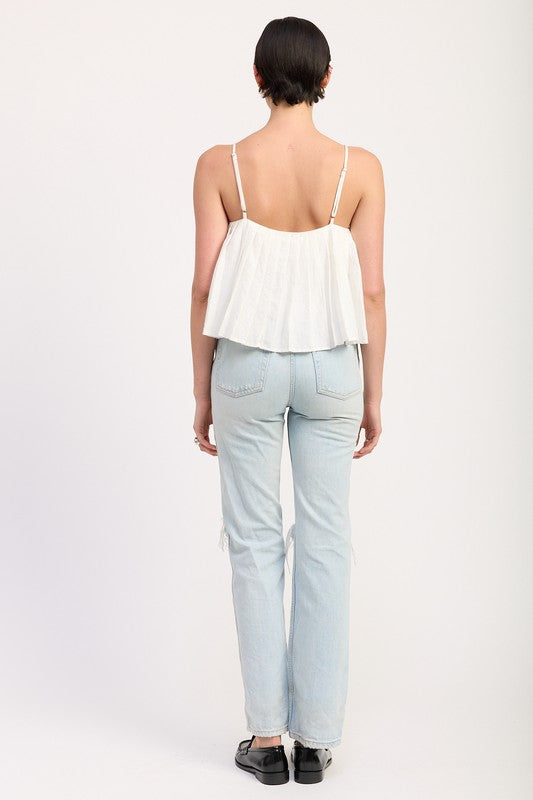 Pleated Tie Front Cami Top – outfit idea for women | Ro + Ivy