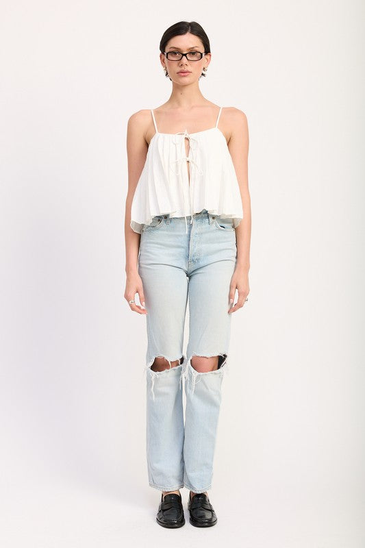 Pleated Tie Front Cami Top – outfit idea for women | Ro + Ivy