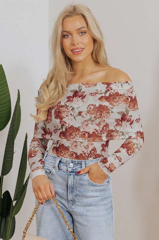 Pink Floral Printed Long Sleeve Sheath Bodysuit – outfit idea for women | Ro + Ivy