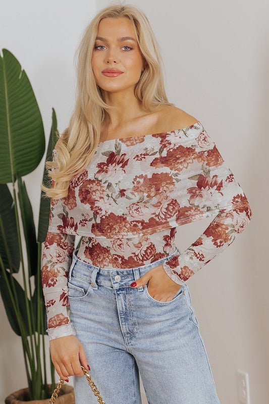 Pink Floral Printed Long Sleeve Sheath Bodysuit – outfit idea for women | Ro + Ivy
