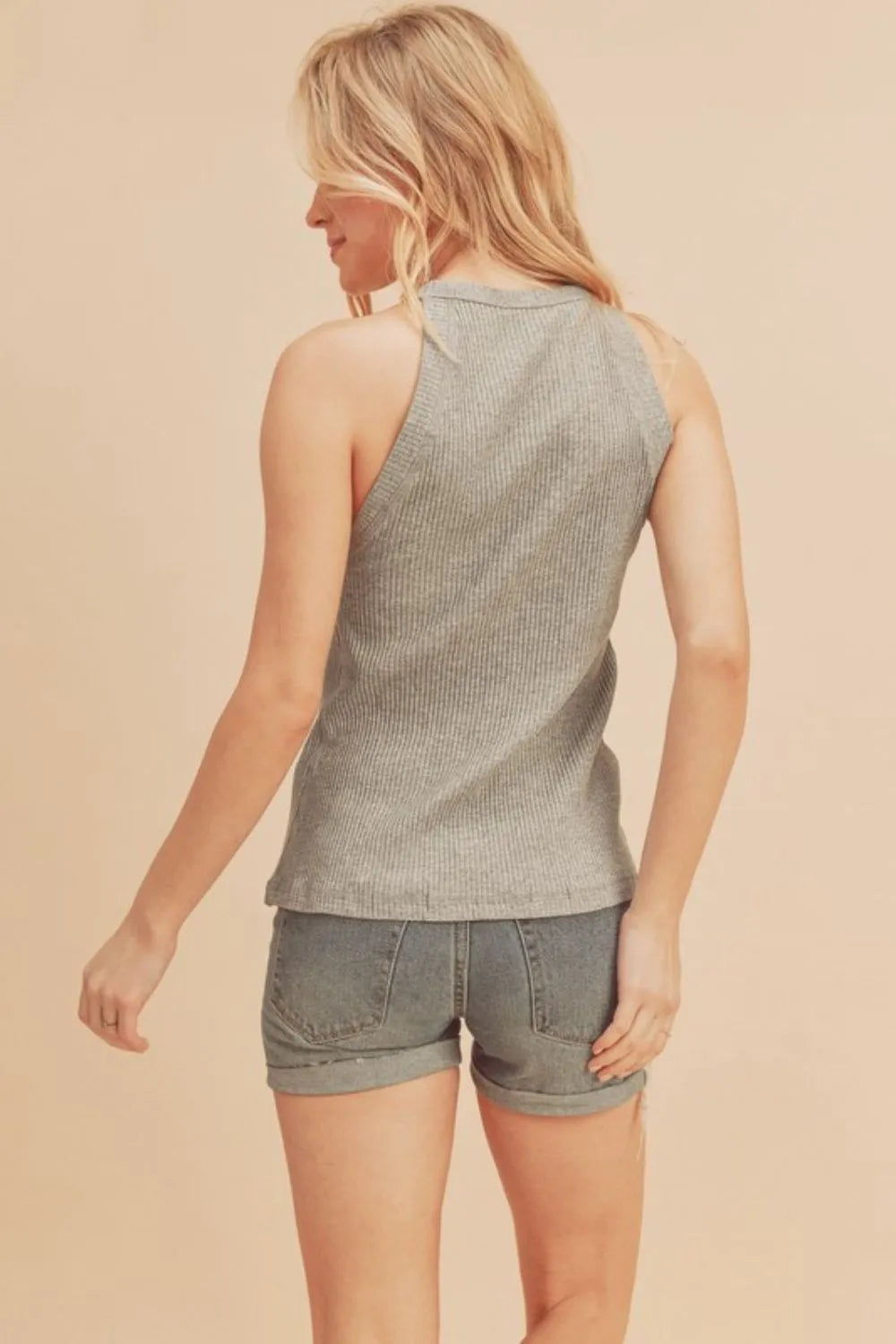 Ribbed Round Neck Tank Top – outfit idea for women | Ro + Ivy