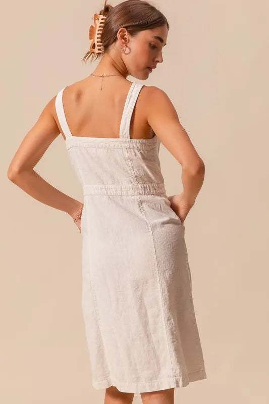 Button Down Pocket Front Pinafore Knee Length Dress – outfit idea for women | Ro + Ivy