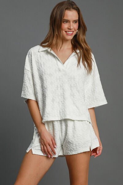 Floral Elastic Waist Jacquard Shorts with Pockets in White | Trendy Shorts Outfit Idea for Women by Ro + Ivy | Elevated Basics, Modern Comfort & Style