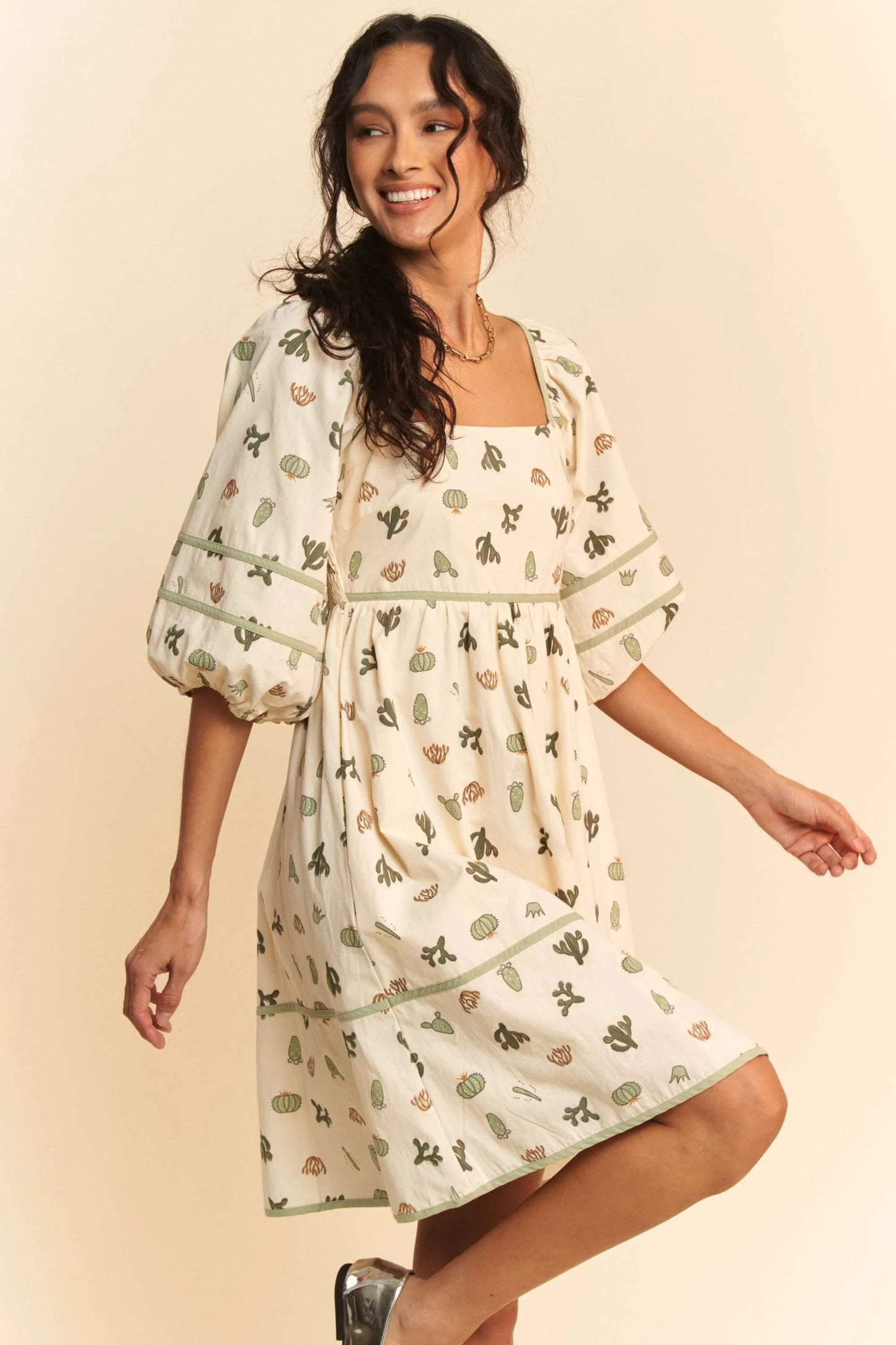 Cactus Printed Poplin Contrast Piping Mini Dress – outfit idea for women | Ro + Ivy