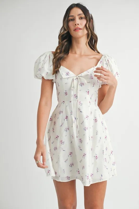 Floral Print Puff Sleeve Mini Dress – outfit idea for women | Ro + Ivy