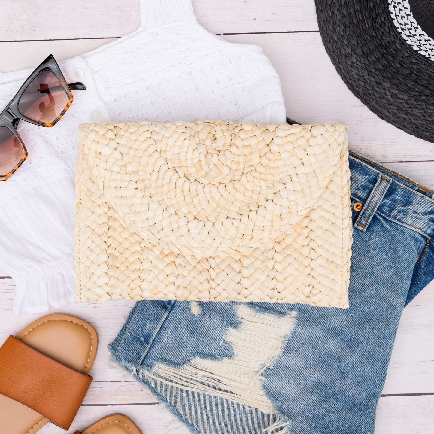 Foldover Straw Clutch — Versatile Day-to-Night Summer Zip Pocket Boho Style - Natural Clutch