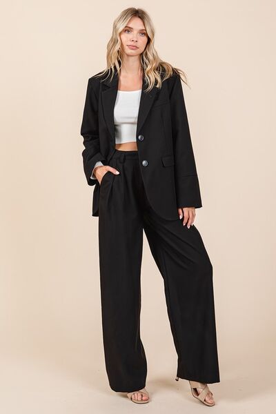 Pintuck Detail High Rise Pants in Black Trendy Pants Outfit Idea for Women | Ro + Ivy