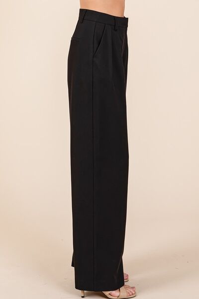 Pintuck Detail High Rise Pants in Black Trendy Pants Outfit Idea for Women | Ro + Ivy