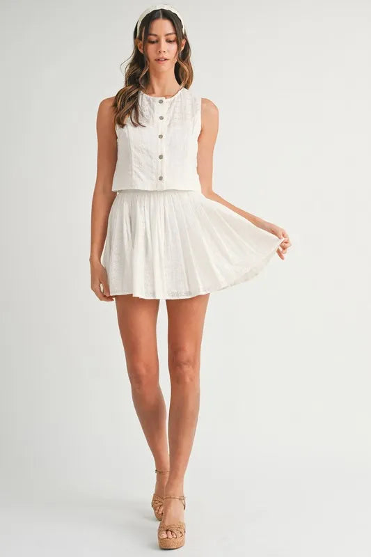 Eyelet Lace Top And Mini Skirt Set – outfit idea for women | Ro + Ivy