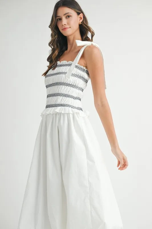 Smocked Bodice Bubble Midi Dress – outfit idea for women | Ro + Ivy