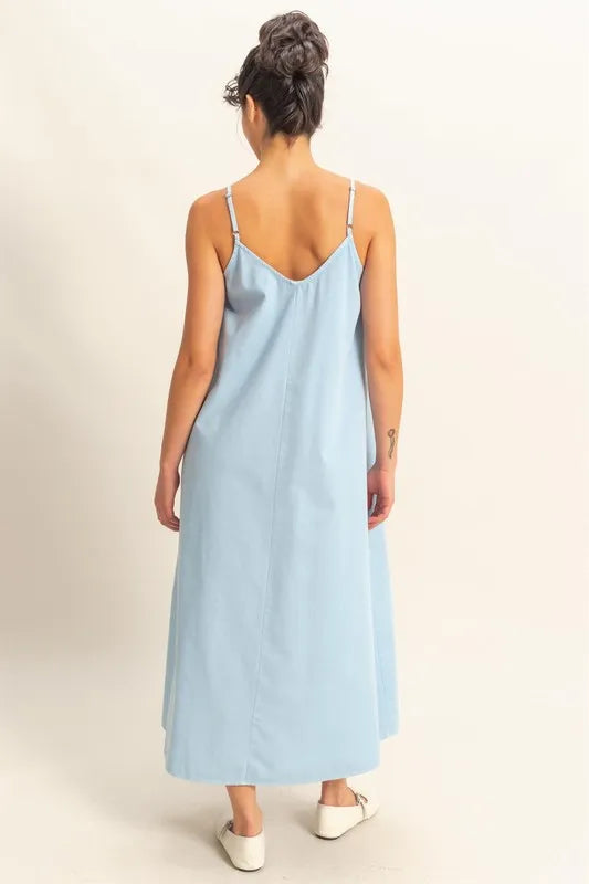 Dyed V-Neck Loose Maxi Dress – outfit idea for women | Ro + Ivy