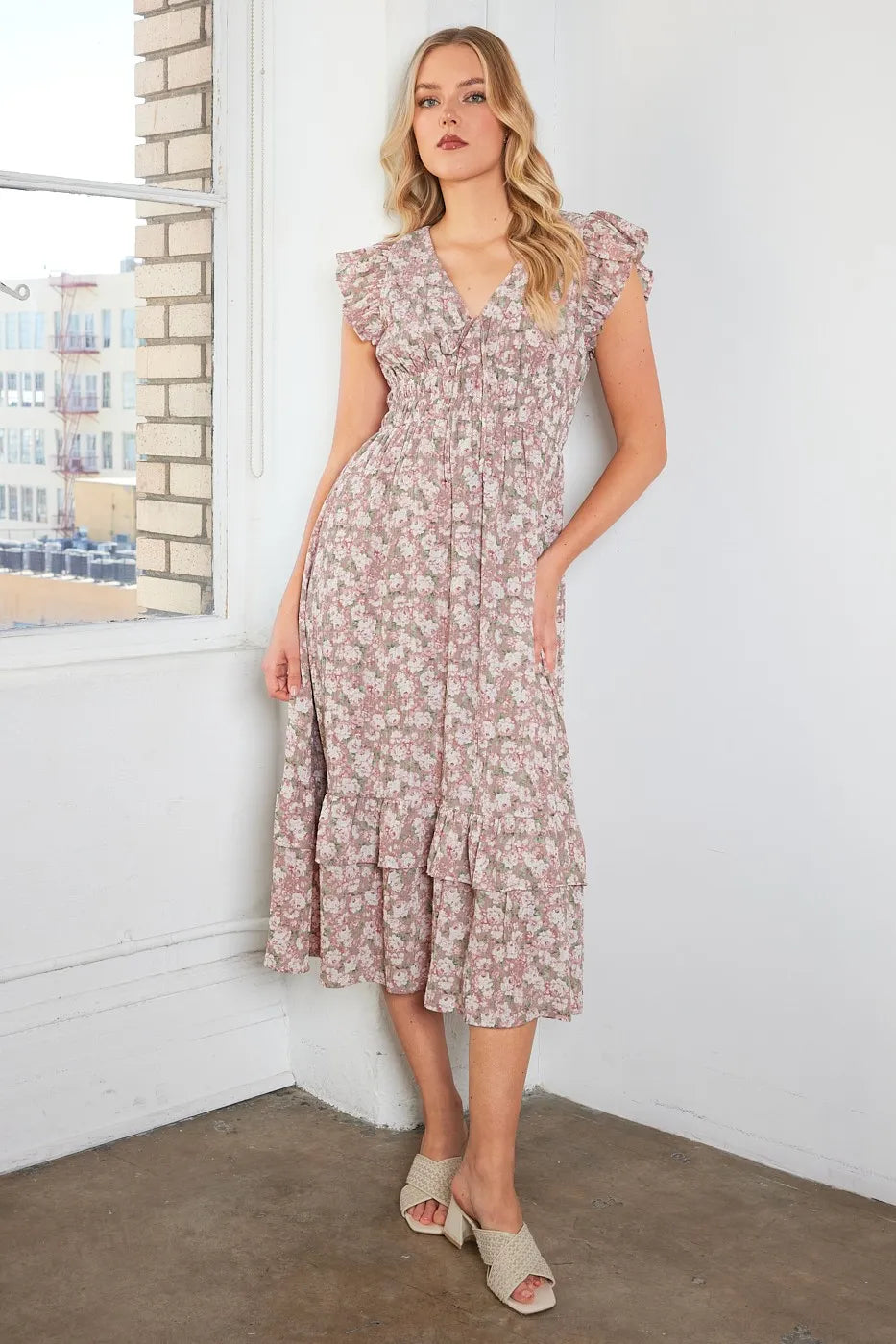Flower Print Ruffle Cap Sleeve V-Neck Midi Dress – outfit idea for women | Ro + Ivy