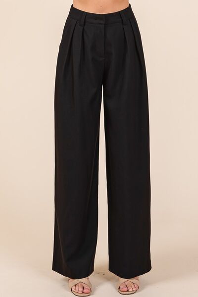 Black Pintuck Detail High Rise Pants in Black Trendy Pants Outfit Idea for Women | Ro + Ivy