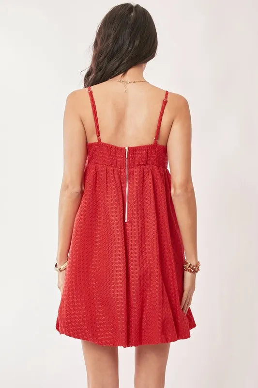 Textured Sweetheart Neckline Bubble Hem Mini Dress – outfit idea for women | Ro + Ivy