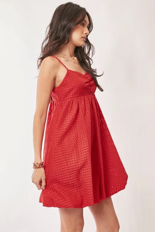 Textured Sweetheart Neckline Bubble Hem Mini Dress – outfit idea for women | Ro + Ivy