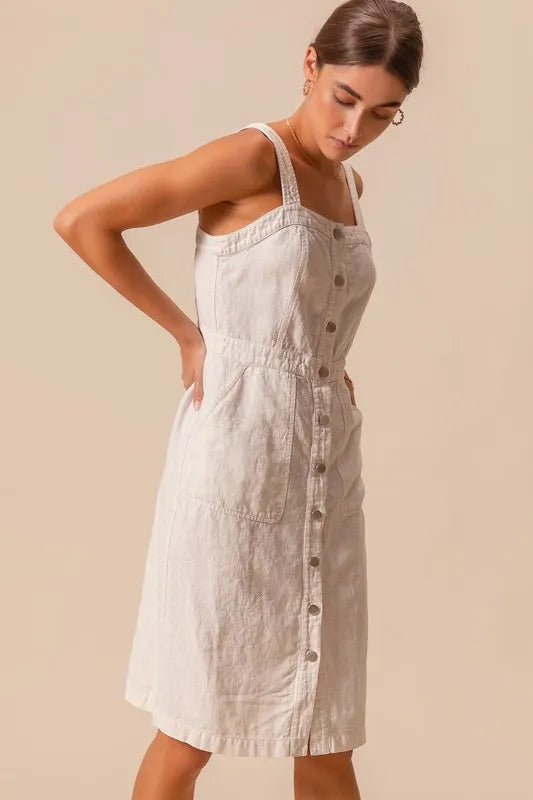 Button Down Pocket Front Pinafore Knee Length Dress – outfit idea for women | Ro + Ivy