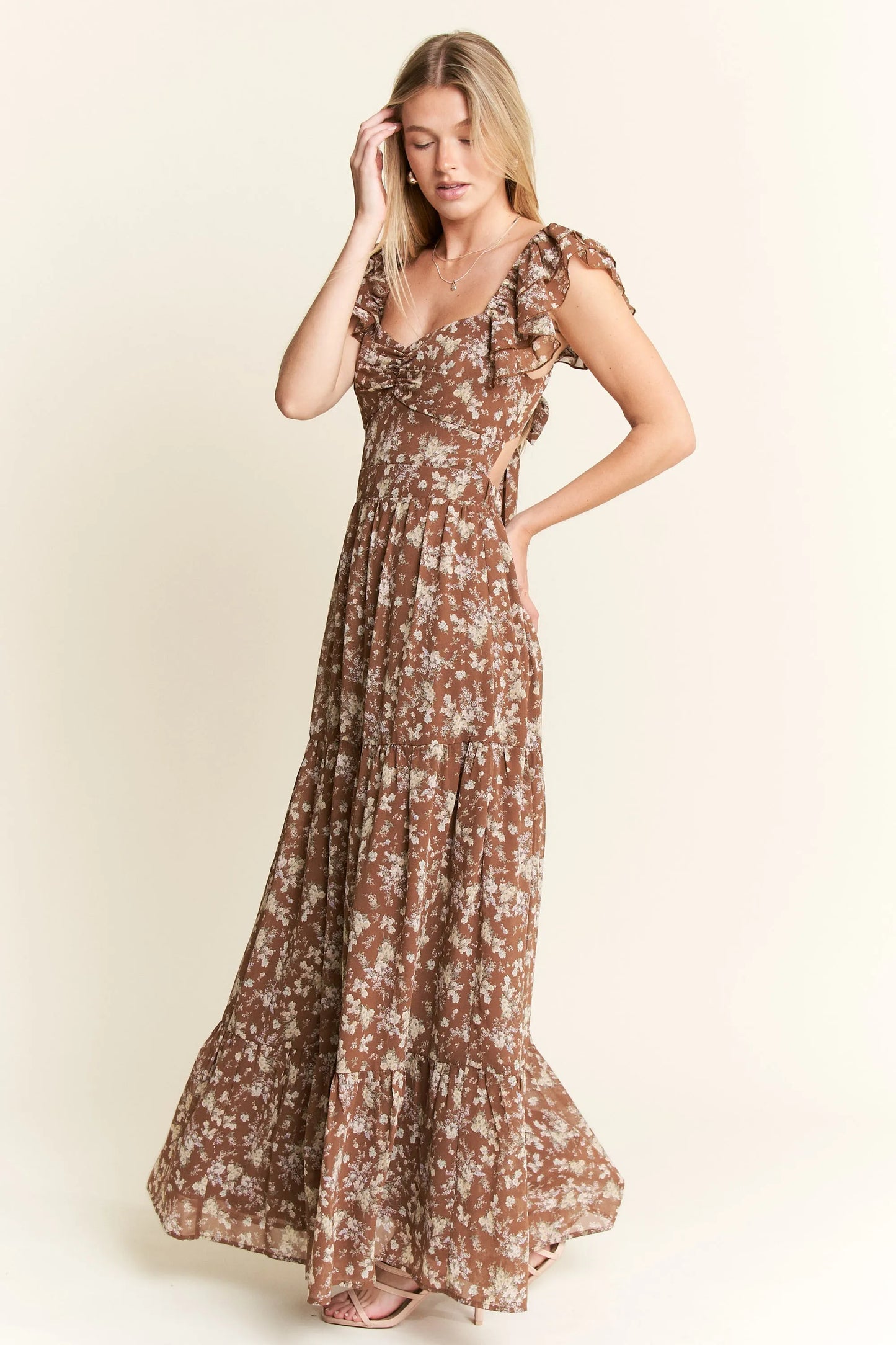 Ruffle Sleeve Tiered Maxi Dress in Mocha – outfit idea for women | Ro + Ivy