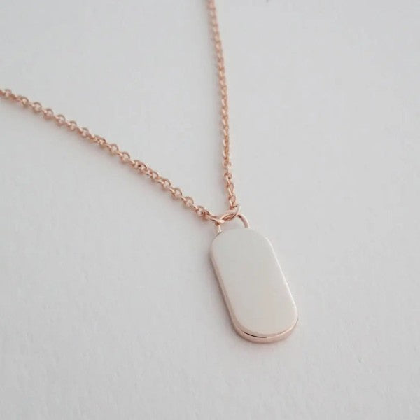 Julia Tag Necklace – outfit idea for women | Ro + Ivy