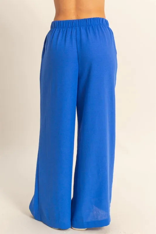 Elastic Waist Wide Leg Pants – outfit idea for women | Ro + Ivy
