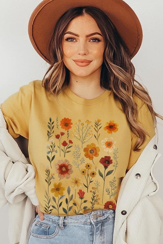 Retro Wildflowers Plus Size Graphic T-Shirt – MUSTARD outfit idea for women | Ro + Ivy