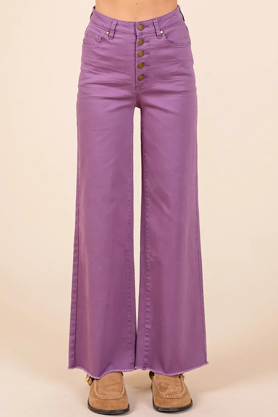 Twill High Waisted Button Fly Wide Leg Pants – PLUM outfit idea for women | Ro + Ivy