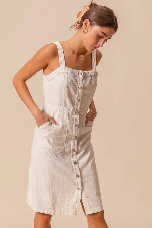 Button Down Pocket Front Pinafore Knee Length Dress – outfit idea for women | Ro + Ivy