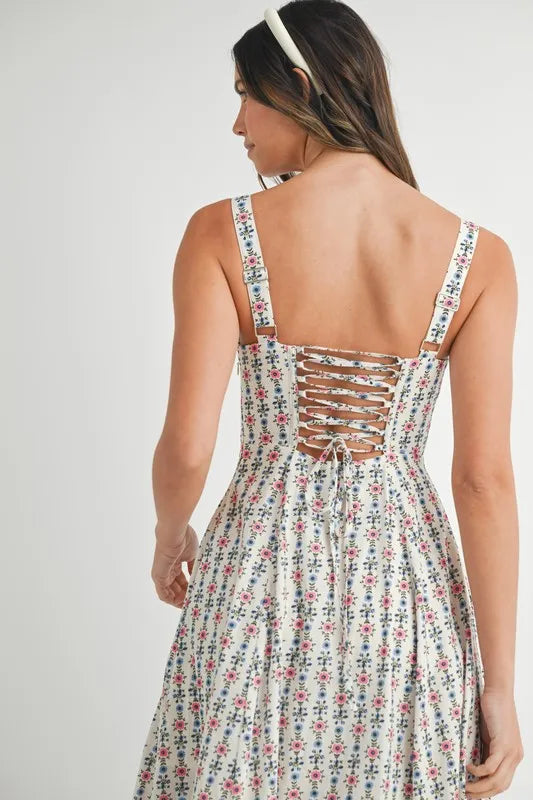 Floral Print Bustier Back Lace Up Midi Dress – outfit idea for women | Ro + Ivy