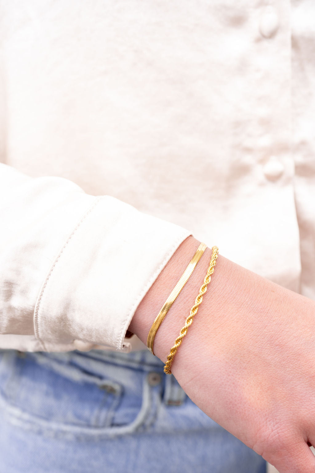 Luxe Gold Rope Stackable Bracelet — Versatile Everyday Statement Jewelry All-Occasion Style - Bracelets