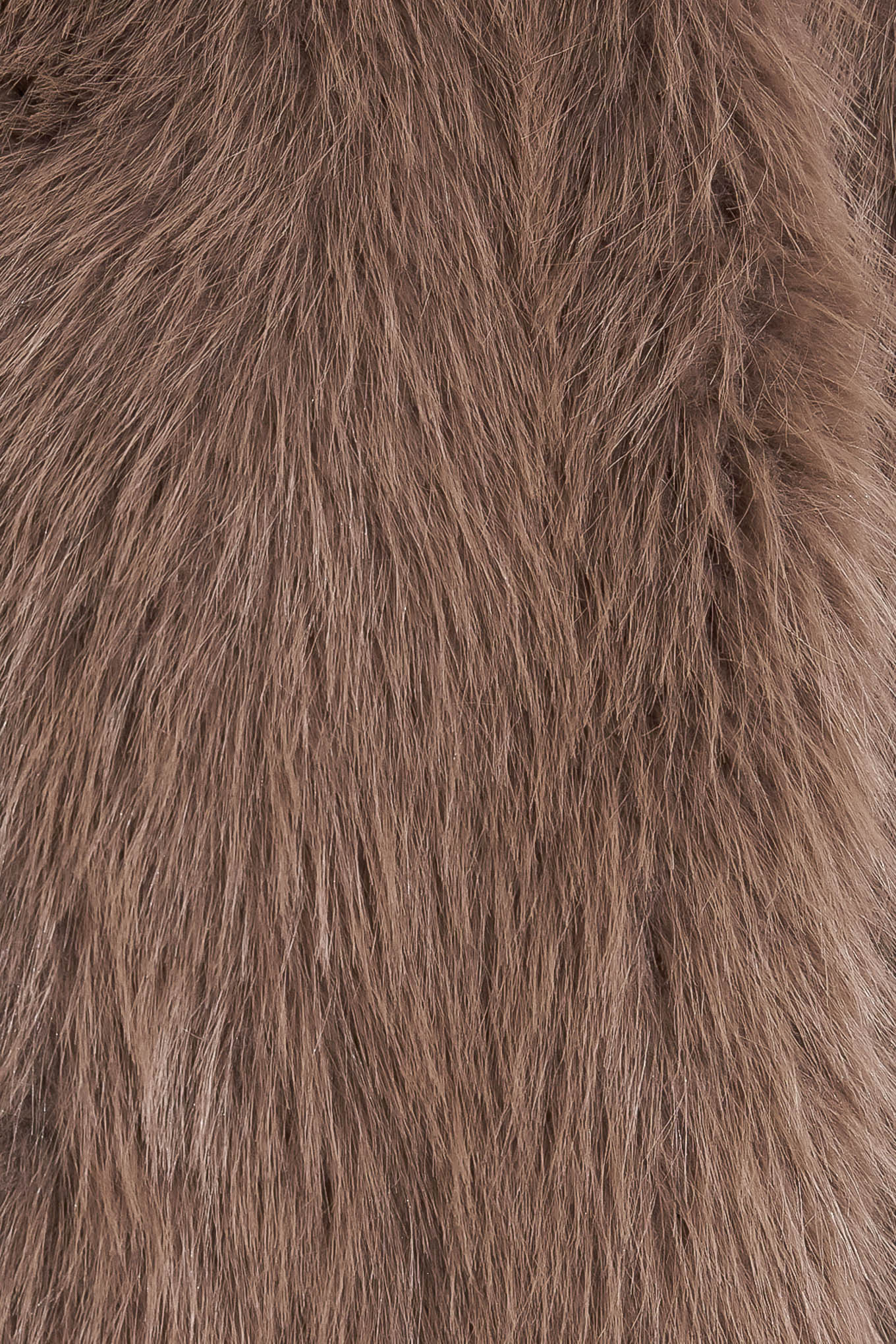 Faux Fur Mocha Cropped Jacket | Trendy Jackets Outfit Idea for Women by Ro + Ivy | Elevated Basics, Modern Comfort & Style