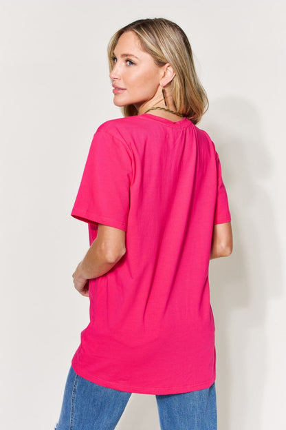 Graphic Round Neck Short Sleeve T-Shirt for Women | T-Shirt | Ro + Ivy