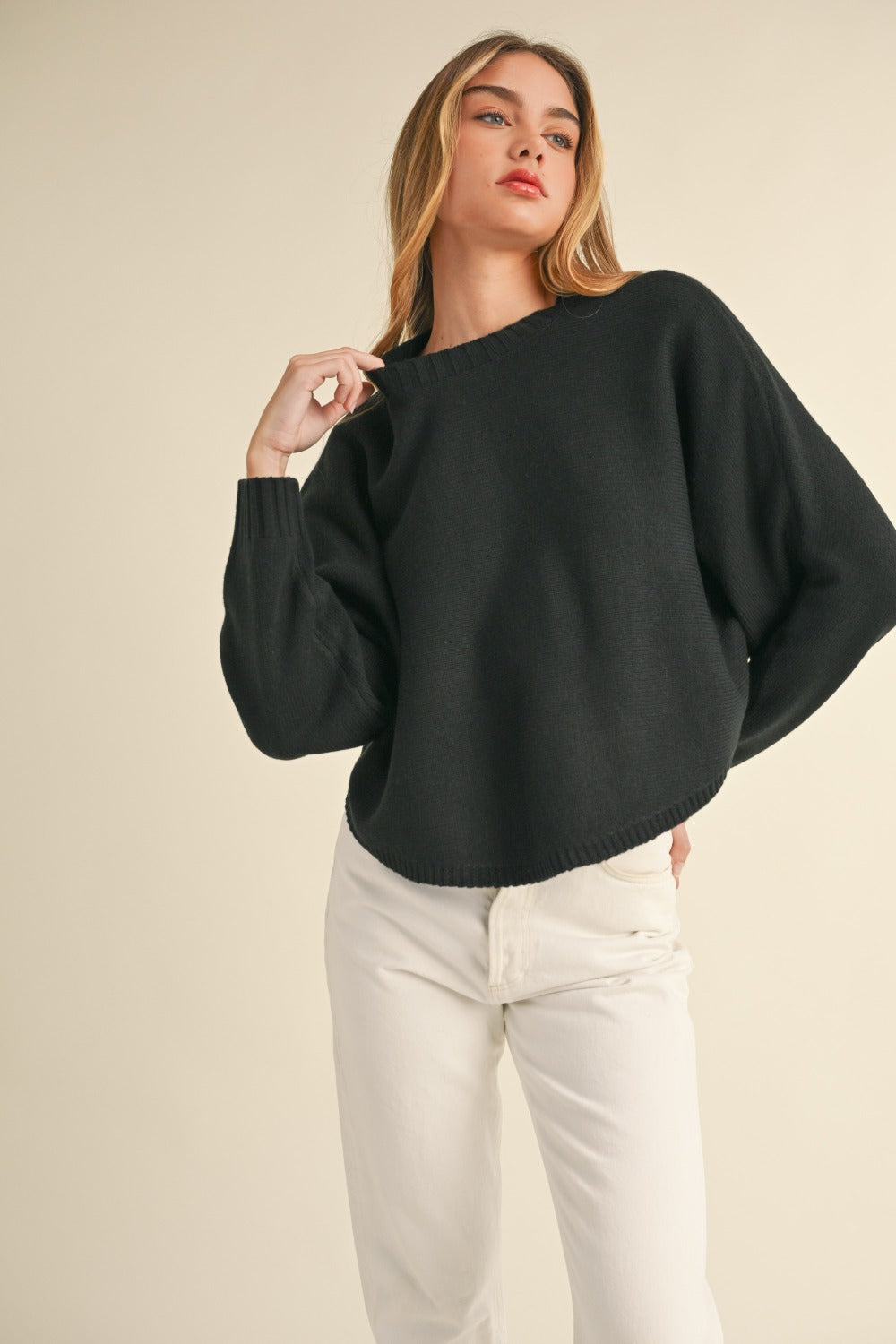 Long Dolman Sleeve Loose Crop Sweater in Black Trendy Sweaters Outfit Idea for Women | Ro + Ivy