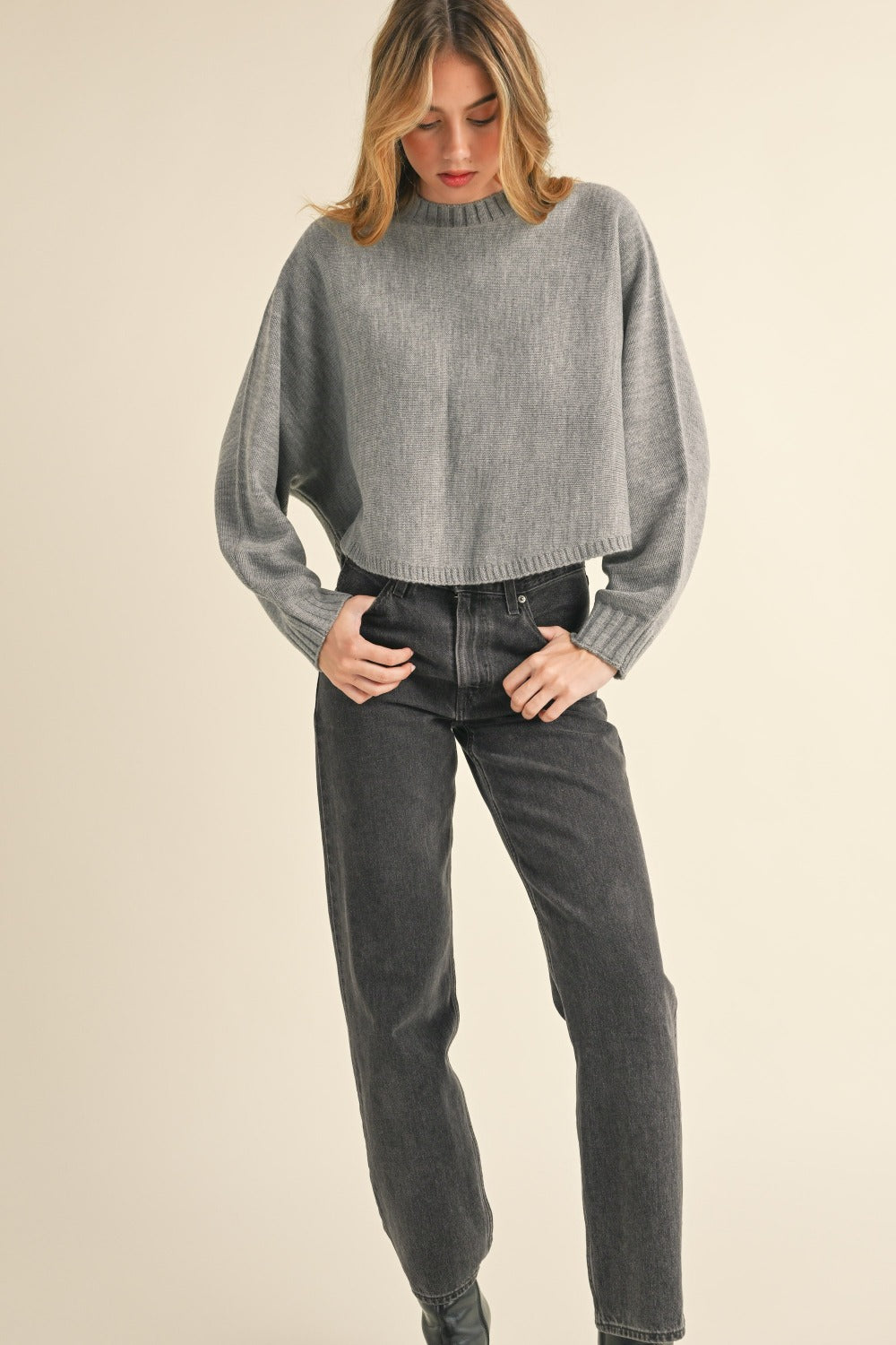 Long Dolman Sleeve Loose Crop Sweater in Grey Trendy Sweaters Outfit Idea for Women | Ro + Ivy